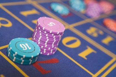 indosultan69 platform showing Liga 1 football markets and live casino tables